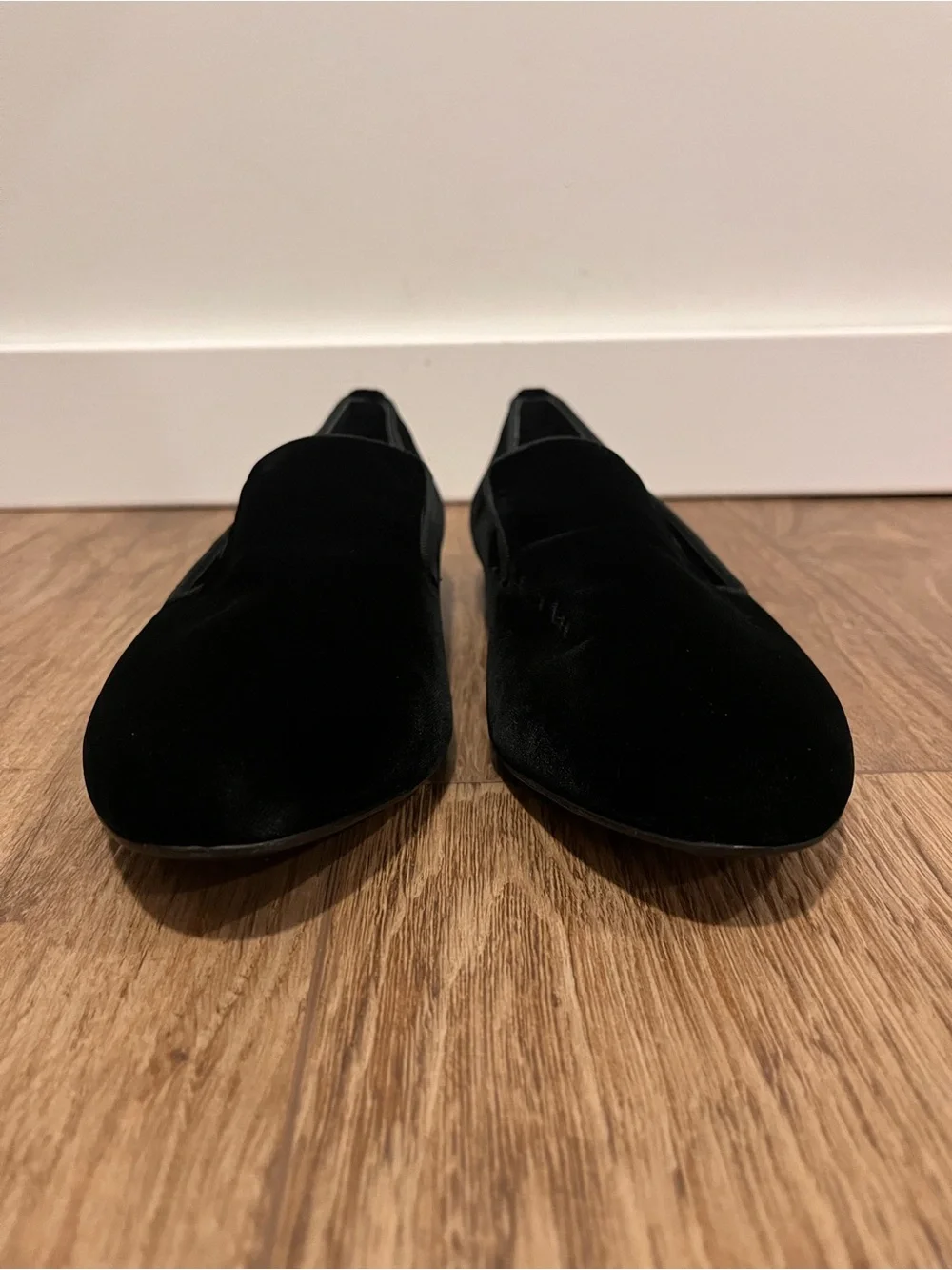 M. Gemi Petalo Loafer Black Velvet size 40 (US 9)